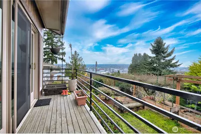 4322 29th Avenue W, Seattle, WA 98199 - Photo 34