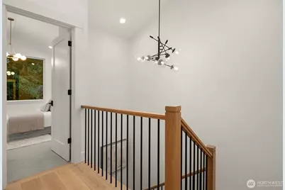 7020 127th Avenue NE, Kirkland, WA 98033 - Photo 12