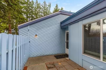 4300 NE Sunset Blvd #D1, Renton, WA 98059 - Photo 18