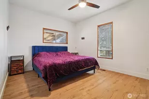 310 E Highland Dr, Arlington, WA 98223 - Photo 16