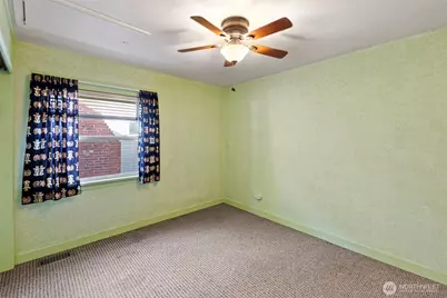 410 S Charleston Avenue, Bremerton, WA 98312 - Photo 14