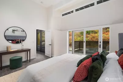 1644 32nd Avenue W, Seattle, WA 98199 - Photo 10