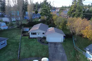 388 NW 11th Ct, Oak Harbor, WA 98277 - Photo 30