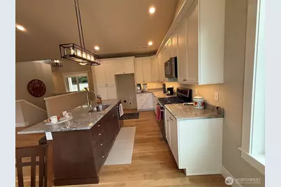 130 E Olympic Court, Allyn, WA 98524 - Photo 6