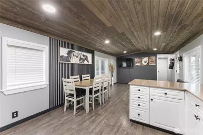 322 Chicago Boulevard S #8, Pacific, WA 98047 - Photo 8