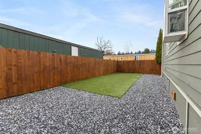 322 Chicago Boulevard S #8, Pacific, WA 98047 - Photo 20