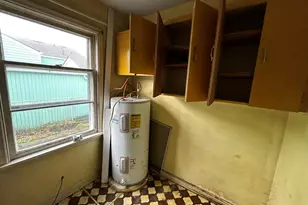 703 117th St S, Tacoma, WA 98444 - Photo 8