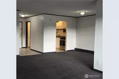 5915 Highway Place #404, Everett, WA 98203 - Photo 8