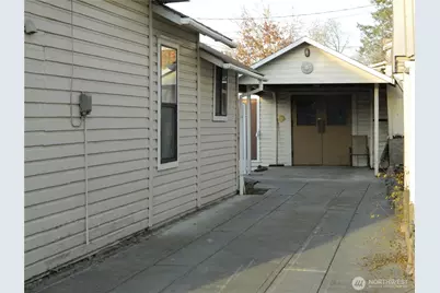 19 3rd Street E, Tonasket, WA 98855 - Photo 8