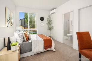 4572 22nd Ave SW, Seattle, WA 98106 - Photo 4