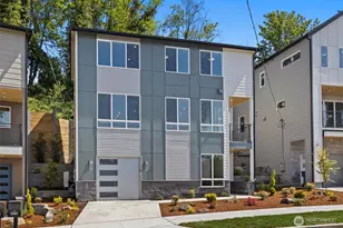 4572 22nd Ave SW, Seattle, WA 98106 - Photo 2