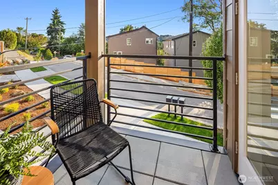 4572 22nd Avenue SW, Seattle, WA 98106 - Photo 20