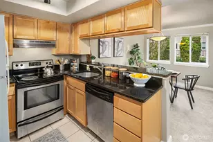 12044 100th Ave NE, Kirkland, WA 98034 - Photo 6