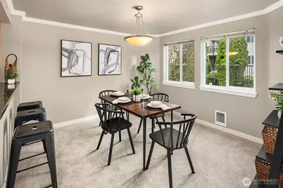 12044 100th Avenue NE #H103, Kirkland, WA 98034 - Photo 8