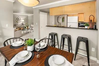 12044 100th Avenue NE #H103, Kirkland, WA 98034 - Photo 10