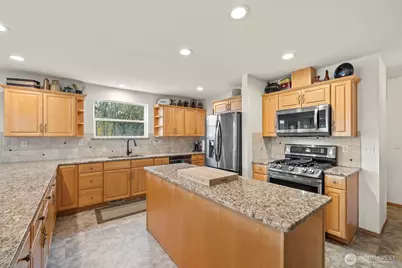 9226 Peacock Hill Ave, Gig Harbor, WA 98332 - Photo 12