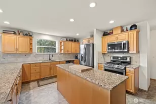 9226 Peacock Hill Ave, Gig Harbor, WA 98332 - Photo 12