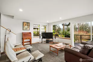 9226 Peacock Hill Ave, Gig Harbor, WA 98332 - Photo 10