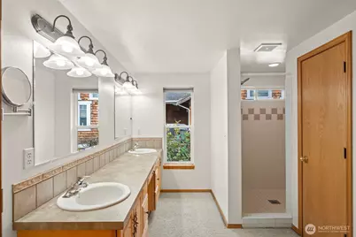 9226 Peacock Hill Ave, Gig Harbor, WA 98332 - Photo 26