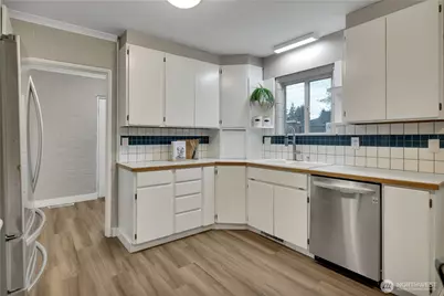 7117 44th Avenue E, Tacoma, WA 98443 - Photo 12