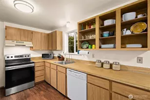 522 Harmony Ln, Enumclaw, WA 98022 - Photo 8