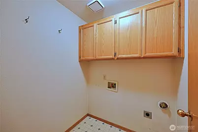 424 16th Street SW, Puyallup, WA 98371 - Photo 16