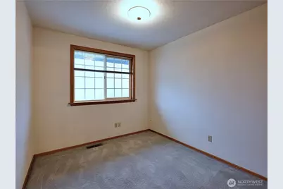 424 16th Street SW, Puyallup, WA 98371 - Photo 24