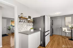 4515 NE 17th Pl, Renton, WA 98059 - Photo 10