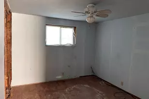 10049 8th Ave SW, Seattle, WA 98146 - Photo 14