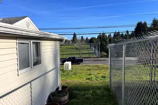 10049 8th Ave SW, Seattle, WA 98146 - Photo 6