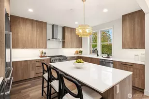 637 18th Ave W, Kirkland, WA 98033 - Photo 8