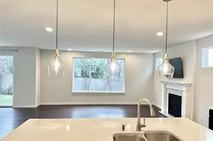 737 197th Ave SE, Sammamish, WA 98074 - Photo 8