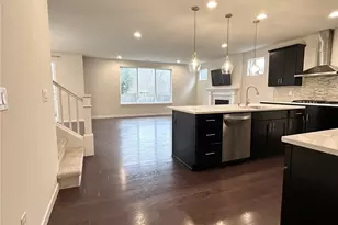 737 197th Ave SE, Sammamish, WA 98074 - Photo 4