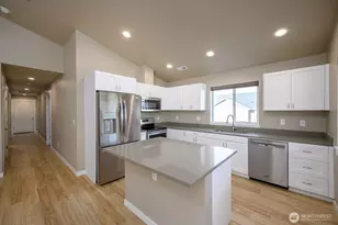 123 E 9th Ave, Moses Lake, WA 98837 - Photo 6