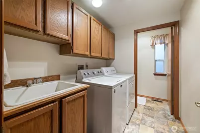 3216 31st Avenue SE, Puyallup, WA 98374 - Photo 14