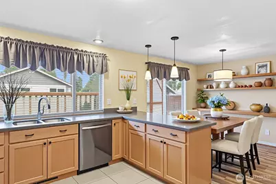 1402 Elm Street SE, Auburn, WA 98092 - Photo 8