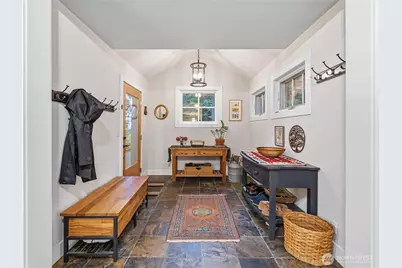 7404 Holiday Boulevard, Anacortes, WA 98221 - Photo 10