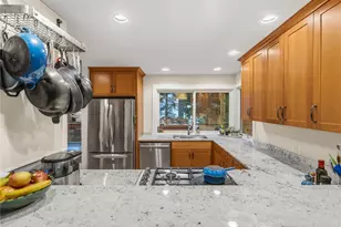 7404 Holiday Blvd, Anacortes, WA 98221 - Photo 12