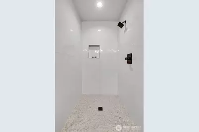 4405 B S Holly Street, Seattle, WA 98118 - Photo 16