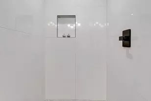 4405 B S Holly St, Seattle, WA 98118 - Photo 16