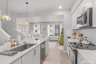 2012 101st Ave SE, Lake Stevens, WA 98258 - Photo 10