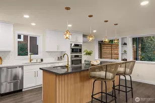 2137 N 128th St, Seattle, WA 98133 - Photo 12