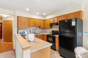 2023 Bush Ave NW, Olympia, WA 98502 - Photo 10