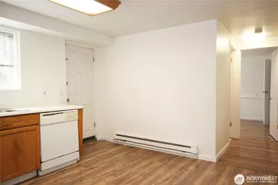 2413 SW Graham Street, Seattle, WA 98106 - Photo 4