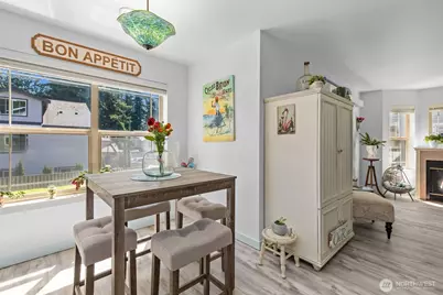 20800 72nd Avenue W #202, Edmonds, WA 98026 - Photo 8