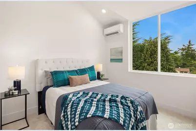 9029 8th Avenue NW #B, Seattle, WA 98117 - Photo 8