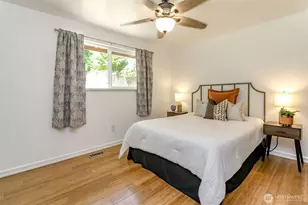 3510 W Tapps Dr E, Lake Tapps, WA 98391 - Photo 22