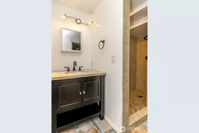 3510 W Tapps Drive E, Lake Tapps, WA 98391 - Photo 18