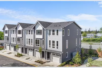 15726 40th Avenue W #D5, Lynnwood, WA 98087 - Photo 2