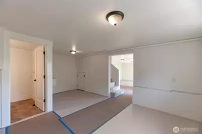 225 Ward Street, Seattle, WA 98109 - Photo 34